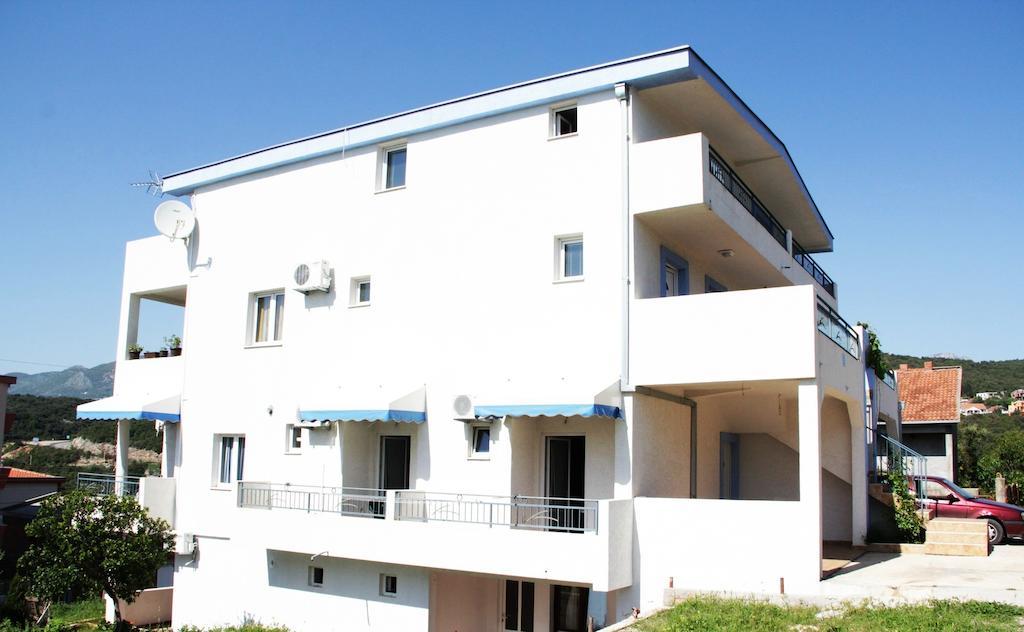 Apartments Ajla Utjeha Exteriér fotografie